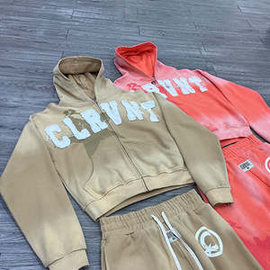 Conjunto de Chándal Personalizado de Fábrica con Pedrería: Sudadera con Capucha y Pantalones Acampanados Estilo Urbano - Product Image 2