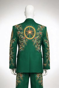 Traje Verde de Diseñador para Hombre con Estampado Floral y Motivo de Ruedas – Conjunto de Blazer y Pantalones para Fiesta - Product Image 3