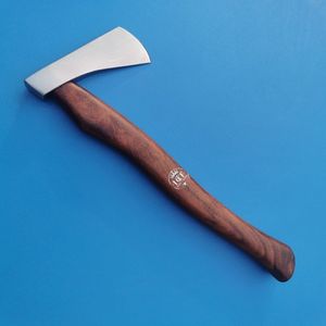 Hache forgée à la main en acier D2, outil de camping extérieur personnalisé de haute qualité avec tête d'hache en damas et manche en bois pour la coupe - Product Image 1