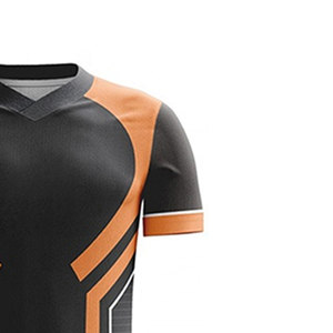 Tenues de football pour hommes durables et respirantes, ensemble maillot et short imprimés pour l'extérieur avec impression par transfert thermique de haute qualité - Product Image 5