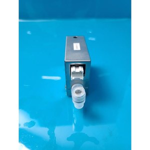 Yamatake CME0451 Usado Como Está, Piezas de Equipos de Semiconductores Legacy - Product Image 1