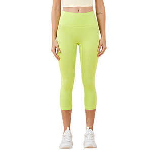 Leggings de Yoga Personalizados con Cuello Halter, Cintura Alta, Largo hasta la Rodilla, Transpirables, Elásticos en Cuatro Direcciones, de Secado Rápido, Talla Grande - Product Image 4