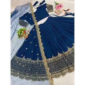 ชุดเย็บปักถักร้อย georgette จากนักออกแบบ - Product Image 2