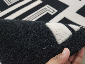 Tapis moderne de luxe tufté à la main, style géométrique 3D noir et blanc, à poils hauts et bas, le plus vendu, pour la vente en gros - Product Image 6