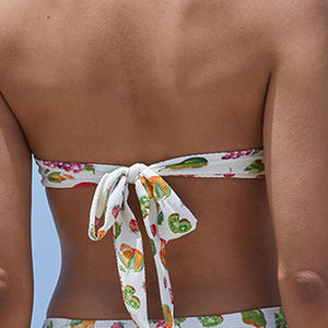 Trajes de baño premium con un look elegante y de secado rápido. Diseñado para brindar comodidad, flexibilidad y estilo veraniego. - Product Image 5