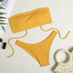 Ensemble de bikini bandeau vert uni pour femme avec bas de maillot de bain string à cordon en Spandex et Polyester extensible - Product Image 3