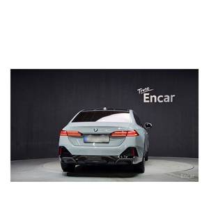 BMW Serie 5 523d M Sport 2023, 43,007 km, Diésel, Automático, con Cámara Trasera, Asientos de Cuero, Volante a la Izquierda - Product Image 4