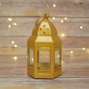 Farol de Metal Clásico para Velas, Portavelas Decorativo Colgante de Hierro, Decoración de Iluminación para Jardín, Boda o Estilo Rústico - Product Image 3
