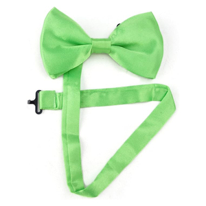 Nœud Papillon Vert Uni Pré-Noué en Polyester pour Tenue Formelle – Accessoire Masculin Durable, Ajustable, Fait Main, Personnalisable – Cadeau de Mariage ou de Smoking - Product Image 6