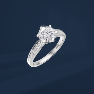 Bague de fiançailles classique en diamant rond taille brillant en platine PT950 pour femme - Product Image 1