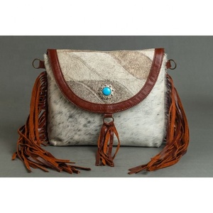 Fashion hot sell leather <b>square</b> sling crossbody shoulder bag for women and girls - Product Image 1