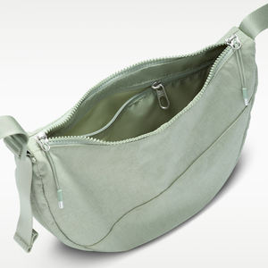 Wholesale <b>Large</b> Capacity Nylon Summer Women Chest <b>Bag</b> Pack Street Style Chest <b>Bag</b> Fashion Shoulder <b>Crossbody</b> Waist <b>Bag</b> For Women - Product Image 4