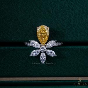 3.14 Carat Lab Grown Fancy Yellow Diamond VVS2 Pear Cut Floral <b>Crown</b> <b>Ring</b> in 9k/10k/14k/18k Gold IGI Certified Luxury Engagement - Product Image 2