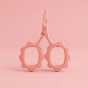 Wholesale <b>Floral</b> Handle Mini Embroidery <b>Scissors</b> Stainless Steel Thread Cutting <b>Scissors</b> - Product Image 1