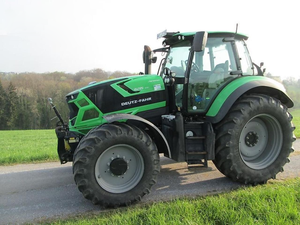 Tractor agrícola Deutz-Fahr 6215 TTV - Product Image 4