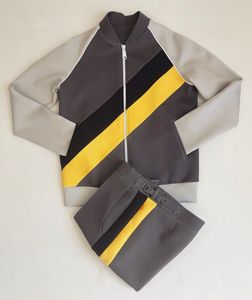 Conjunto Deportivo Unisex de Manga Larga con Cierre Frontal, Diseño a Rayas, Transpirable, de Poliéster, Corte Regular para Otoño - Product Image 4
