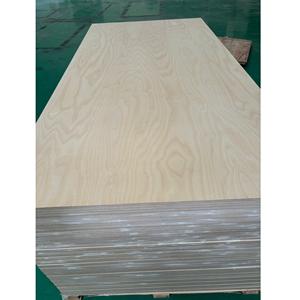 Meubles artisanaux écologiques en bois de caoutchouc flexible, très demandés, avec placage de bouleau phénolique DD E0, résistants à l'eau, pour jouets d'enfants - Product Image 4