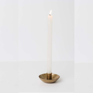 Petit porte-bougie décoratif doré pour table - Product Image 1
