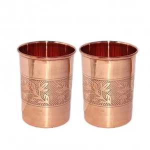 Tasses en cuivre martelé, forme cylindrique conique, finition polie, vaisselle artisanale traditionnelle, élégante - Product Image 2
