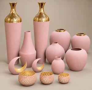 Ensemble de vases à fleurs modernes en métal gris béton et cuivre, finition martelée, vase de sol, décoration de table minimaliste, porte-bougie en forme de croissant de lune - Product Image 2