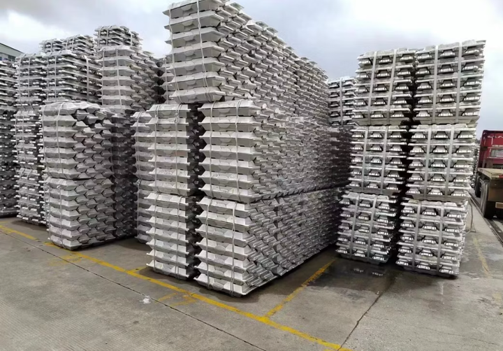Premium Vietnam Tin Ingots 99.9-99.995% Pure 25-27kg Per Ingot Packed in Bundles