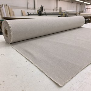 Tela de popelina 100% algodón de primera calidad, gris crudo sin blanquear, tejido liso, para la confección de camisas y uniformes, en oferta. - Product Image 2