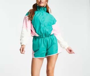 Vente en gros de shorts coupe-vent à blocs de couleurs personnalisés pour hommes et femmes 2025 Short d'été en nylon brodé Décoration de patchs à boutons - Product Image 3