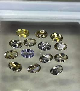 Lot de tanzanite naturelle facettée non chauffée. Tanzanite ovale non montée 3x5MM. - Product Image 1