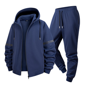 Survêtement à capuche respirant pour homme personnalisable, séchage rapide, avec poches zippées, Bulkbear Int - Product Image 1