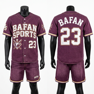 Conjunto de camiseta sin mangas y pantalones cortos de mezcla de algodón suave de alta calidad, color granate descolorido, con logotipo personalizado. - Product Image 1