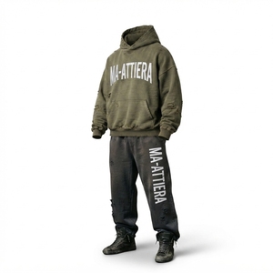 Ensemble survêtement homme personnalisé vert olive vieilli avec sweat à capuche et pantalon de jogging noir en molleton de coton, style streetwear, vente en gros OEM - Product Image 5