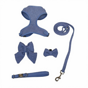 Conjunto de Luxo para Cães: Coleira, Guia e Saco para Dejetos em Neoprene e Couro - Personalize a Cor do Conjunto para Pets - Product Image 1