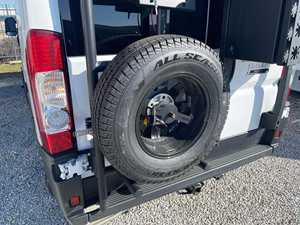 Winnebago Roam 59RA VAN - Product Image 3