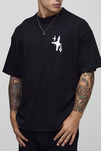 T-shirt noir surdimensionné pour homme avec imprimé géométrique blanc au dos, style streetwear, manches courtes, col rond, jersey de coton, coupe ajustée - Product Image 2