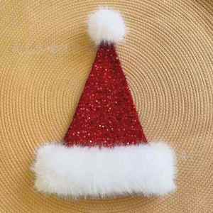 Gorro de Papá Noel de Peluche, Tradicional Rojo y Blanco, para Fiestas Navideñas, con Borde de Peluche Suave y Pompón Esponjoso, Cómodo - Product Image 1