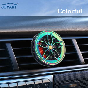 Perfume giratorio para coche con diseño de regalo, difusor de aromaterapia de primera elección para <span class=keywords><strong>hombre</strong></span>, ambientador con forma de rueda de coche - Product Image 2