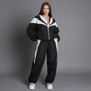 Ensemble de survêtement sportif 2 pièces personnalisé pour femme, coupe ample à manches longues, col marin, fermeture éclair, blocs de couleur, brodé, jambes larges - Product Image 2