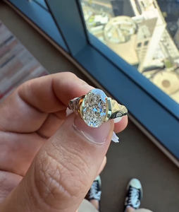 Bague de fiançailles solitaire en diamant de laboratoire taille ovale, style vintage, or jaune 14 carats, certifiée IGI, clarté VVS2, 2,00 carats, pour mariage - Product Image 1