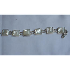 mother of pearl bracelet silver Silver bracelet shell white pearl mother of pearl bracelet <b>combinate</b> with bali silver - Product Image 1
