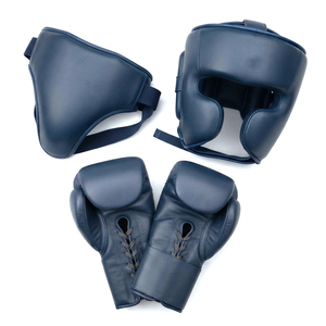 Nouvel arrivage durable : Kit de protection (gants de boxe à lacets, protège-tête et protège-abdomen) en cuir, personnalisable OEM/ODM, marque privée - Product Image 1