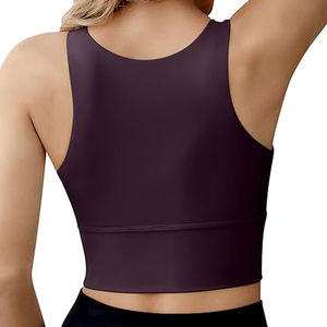 Sujetador deportivo duradero y flexible con máxima sujeción y tecnología de absorción del sudor que te mantiene cómodo y seco - Product Image 4