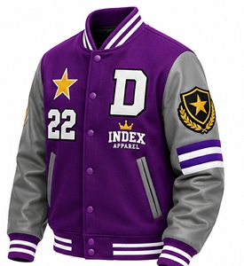 Chaqueta Varsity Morada Bordada para Hombre de Index Apparel, con Bloques de Color en las Mangas y Botones a Presión, Estilo Béisbol - Product Image 4