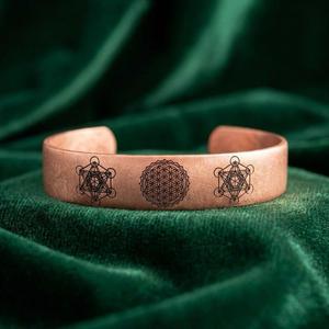 Brazalete de Cobre Imitación Antigua Hecho a Mano con Textura Martillada, Brazalete Abierto Ajustable, Ecológico, Recuerdos de Boda, Fiesta Nupcial - Product Image 2