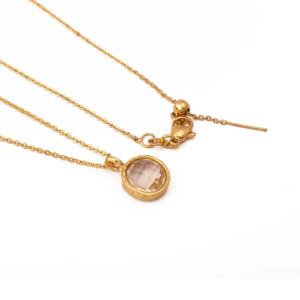 Collier bohème superposé plaqué or 18 carats avec pendentif délicat rond en quartz cristal transparent, bijou artisanal en pierre facettée, cadeau pour elle - Product Image 3