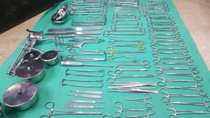 Juego de Instrumentos Quirúrgicos Abdominales Manuales de Acero Inoxidable con Logotipo Personalizado - Duradero y Reutilizable, Calidad Grado A+ - Product Image 4