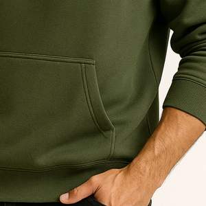 Sweat-shirts d'hiver personnalisés pour hommes en polyester/coton avec logo sur mesure, doublure polaire, poches, couleur unie, service OEM/ODM - Product Image 4