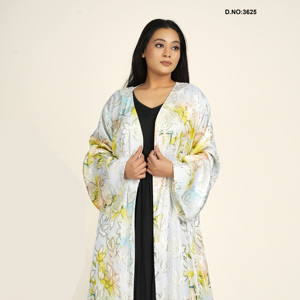 Chaqueta Larga Abaya de Satén Jacquard de Excelente Calidad para Bodas y Eventos Especiales, Disponible para la Venta - Product Image 2