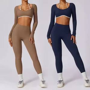 Ensemble de yoga trois pièces color block pour femme : soutien-gorge dos nu, haut à manches longues et leggings taille haute avec effet froncé – Tenue de sport et de gym - Product Image 2