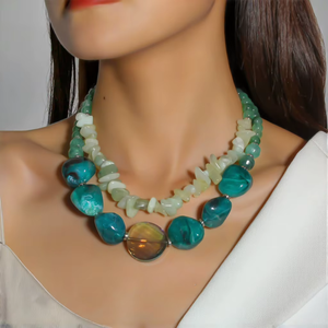 Collar de resina hecho a mano de doble hilera con pepitas facetadas, verde llamativo, regalo para mujer, uso decorativo - Product Image 6
