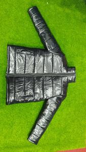 Veste matelassée imperméable sur mesure de haute qualité pour hommes, couleur personnalisée, coton 340 GSM avec fermeture éclair frontale et logo 2026 - Product Image 2